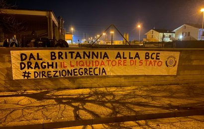 governo. STRISCIONI DI CASAPOUND CONTRO DRAGHI IN TUTTA ITALIA: “LIQUIDATORE DI STATO”