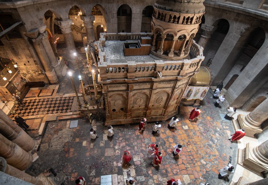 NON SCORDIAMO LA COLLETTA DEL VENERDÌ SANTO