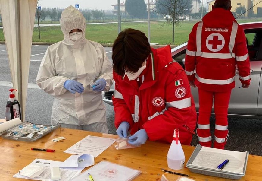 quarrata. TAMPONI DRIVE THROUGH E TAMPONI RAPIDI, UN PRIMO BILANCIO DELLA CRI PIANA PISTOIESE