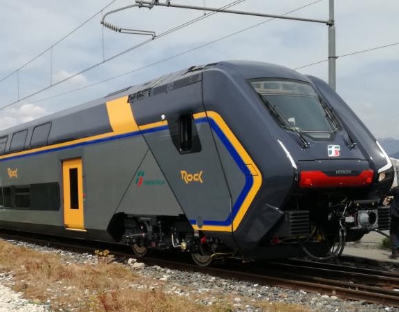 RINNOVO TRENI REGIONALI, ENTRA IN SERVIZIO IL QUINTO ROCK