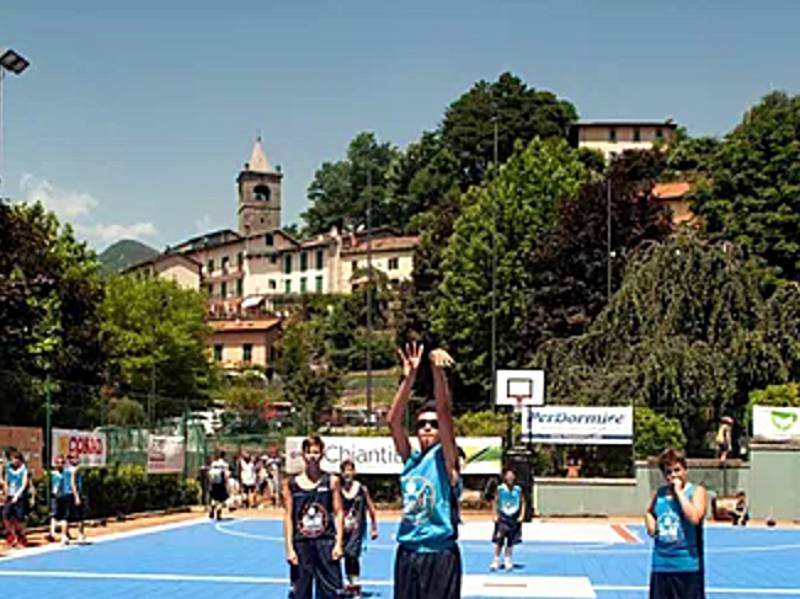 BASKET E SPORT AL CENTRO DELL’ESTATE SULLA MONTAGNA PISTOIESE E IN CITTÀ