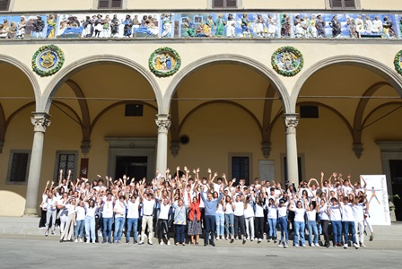 PISTOIA-DIALOGHI SULL’UOMO: PRONTI A TORNARE IN PIAZZA OLTRE 200 VOLONTARI