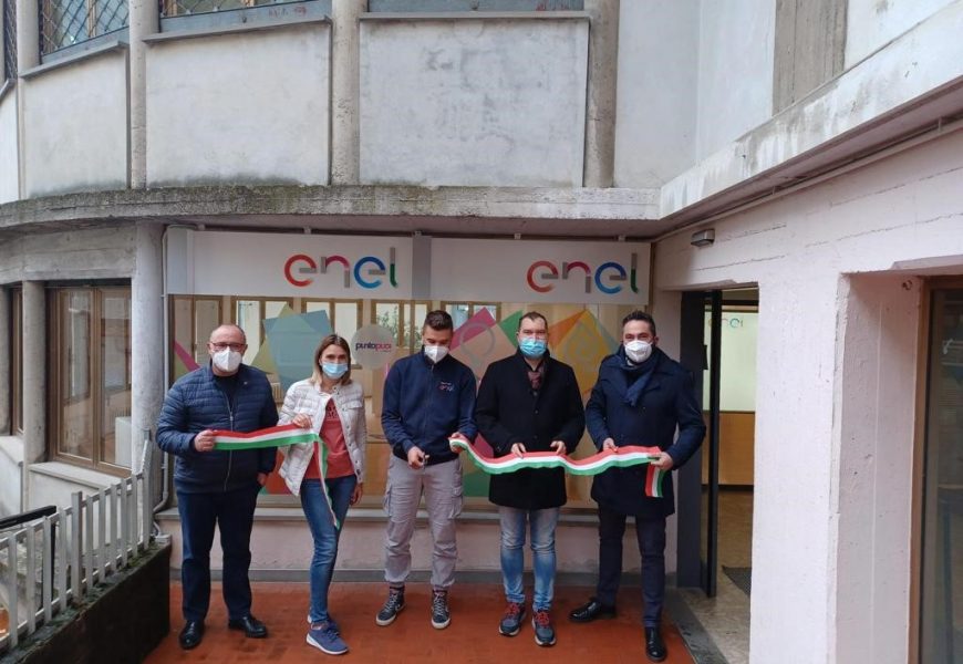 san marcello piteglio. INAUGURATO NUOVO SPAZIO ENEL, RISPARMIO IN BOLLETTA E INNOVAZIONE PER IL TERRITORIO