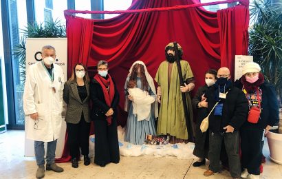 IL PRESEPE DELLA RINASCITA. NELL’ATRIO DEL “SANTO STEFANO” LA SACRA FAMIGLIA DELLA CUI