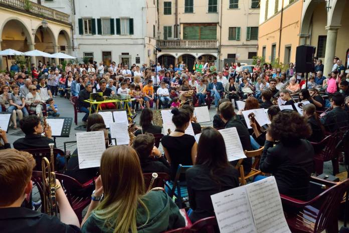 CONCERTO DI NATALE DEI GIOVANI STUDENTI DELL’ISTITUTO COMPRENSIVO LIBERO ANDREOTTI 