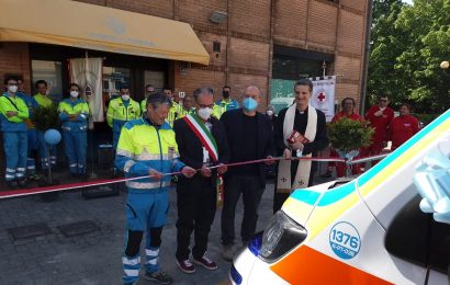 quarrata. MISERICORDIA, INAUGURATA UNA NUOVA AUTOAMBULANZA