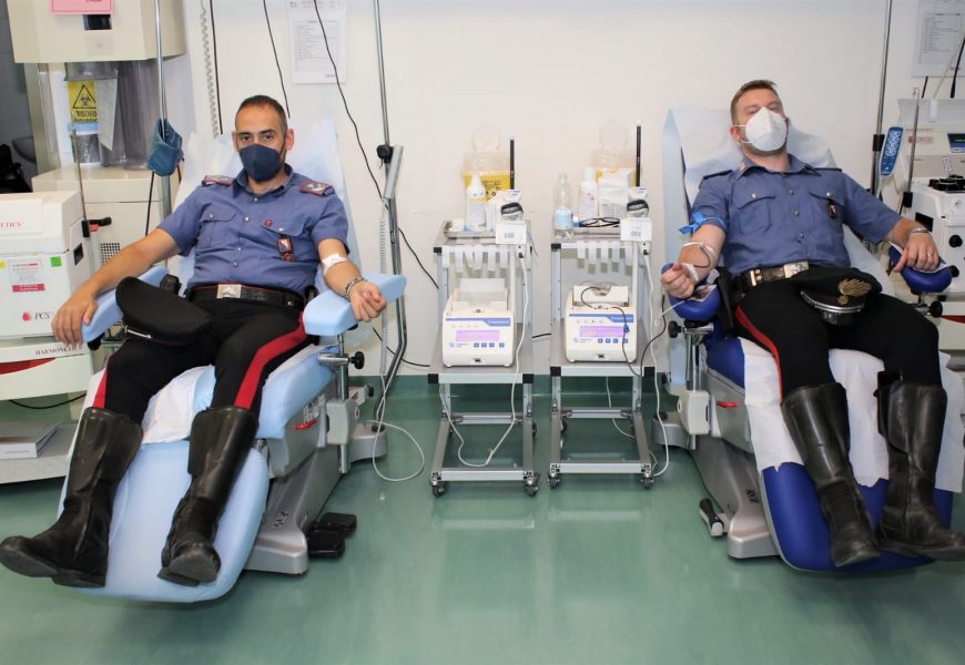 giornata mondiale dei donatori del sangue. I CARABINIERI DEL COMANDO PROVINCIALE DI PRATO DIVENTANO DONATORI