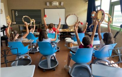 BAMBINI MENO SOLI A RITMO DI MUSICA