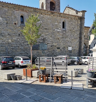 PARCHEGGIO SELVAGGIO IN PIAZZA FERRUCCI A GAVINANA, LA PROTESTA DELLA PRO LOCO