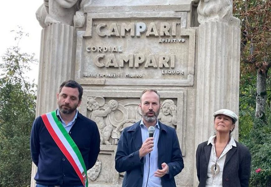 LA FONTANA CAMPARI DE LE PIASTRE È TORNATA A NUOVA VITA