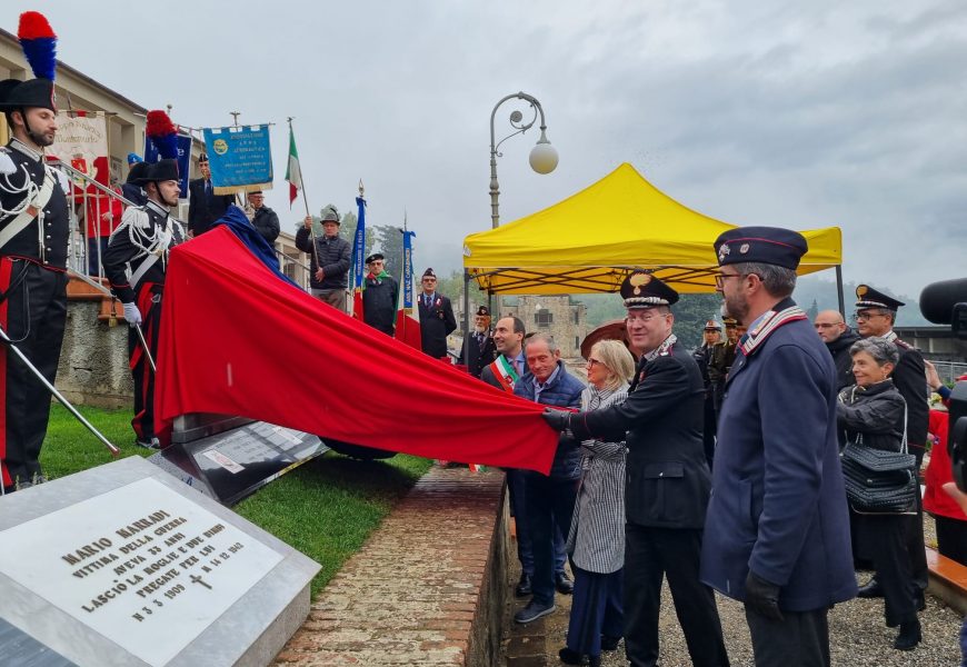 montemurlo. INAUGURATO IL MONUMENTO AL BRIGADIERE METELLO MAZZEI AL CIMITERO DI ROCCA