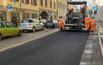 SLITTATI PER IL MALTEMPO AVRANNO INIZIO DOMANI I LAVORI DI ASFALTATURA IN CORSO GRAMSCI