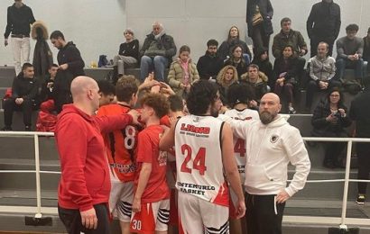 montemurlo. OFFESE RAZZISTE ALLA PARTITA DI BASKET, IL SINDACO: «EPISODIO INACCETTABILE. CONVOCHERÒ LA SOCIETÀ»