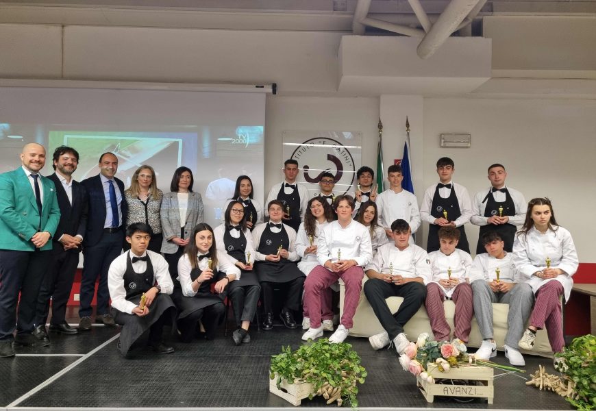 avanzi il prossimo. IL “FRANCESCO DATINI” VINCE IL CONTEST CULINARIO CONTRO LO SPRECO ALIMENTARE DI TV2000