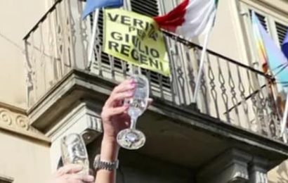 poggio. IL CARTELLO SU GIULIO REGENI RIMOSSO TEMPORANEAMENTE PER FARE SPAZIO ALLE BANDIERE ARCOBALENO