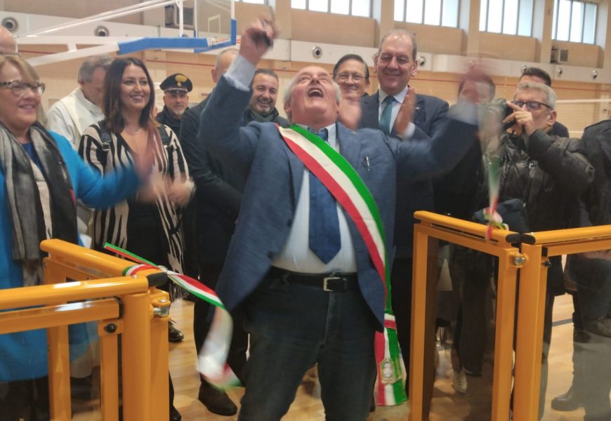 serravalle. INAUGURATA LA PALESTRA DI CASALGUIDI, LUNARDI: UN VERO E PROPRIO VANTO PER IL TERRITORIO