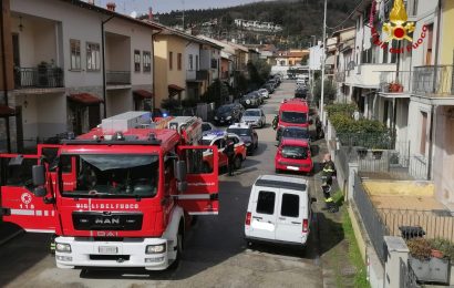 tragedia a prato. UNA DONNA MUORE IN UN INCENDIO A SANTA LUCIA