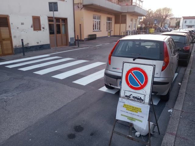 sicurezza stradale (2). TORNANO (TEMPESTIVAMENTE) LE ZEBRE AD AGLIANA.