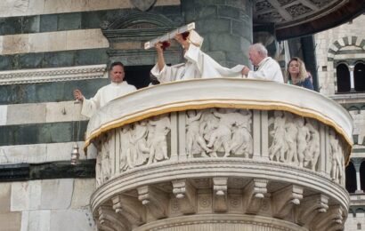 8 settembre. L’OSTENSIONE DELLA SACRA CINTOLA SPOSTATA AL MATTINO AL TERMINE DEL PONTIFICALE