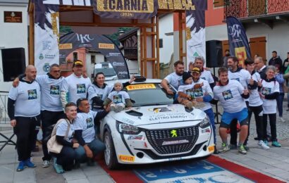 DIMENSIONE CORSE BRINDA CON GIACOMO GUGLIELMINI AL RALLY VALLI DELLA CARNIA: VITTORIA DEL TROFEO RALLY4 DI INTERNATIONAL RALLY CUP E DEL PIRELLI STAR RALLY4