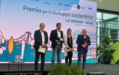 RICONOSCIMENTO MIGLIORI IMPRESE PER L’ECONOMIA CIRCOLARE: IL CONSORZIO CORERTEX PREMIATO DURANTE ECOMONDO